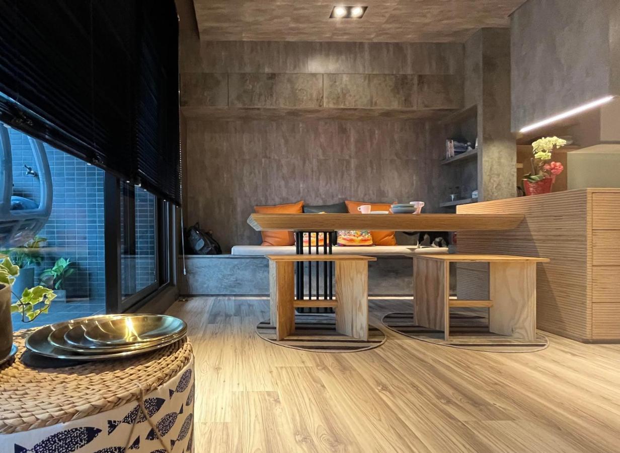 شقة Toucheng Happyhouse頭城黑皮家 附早餐 المظهر الخارجي الصورة